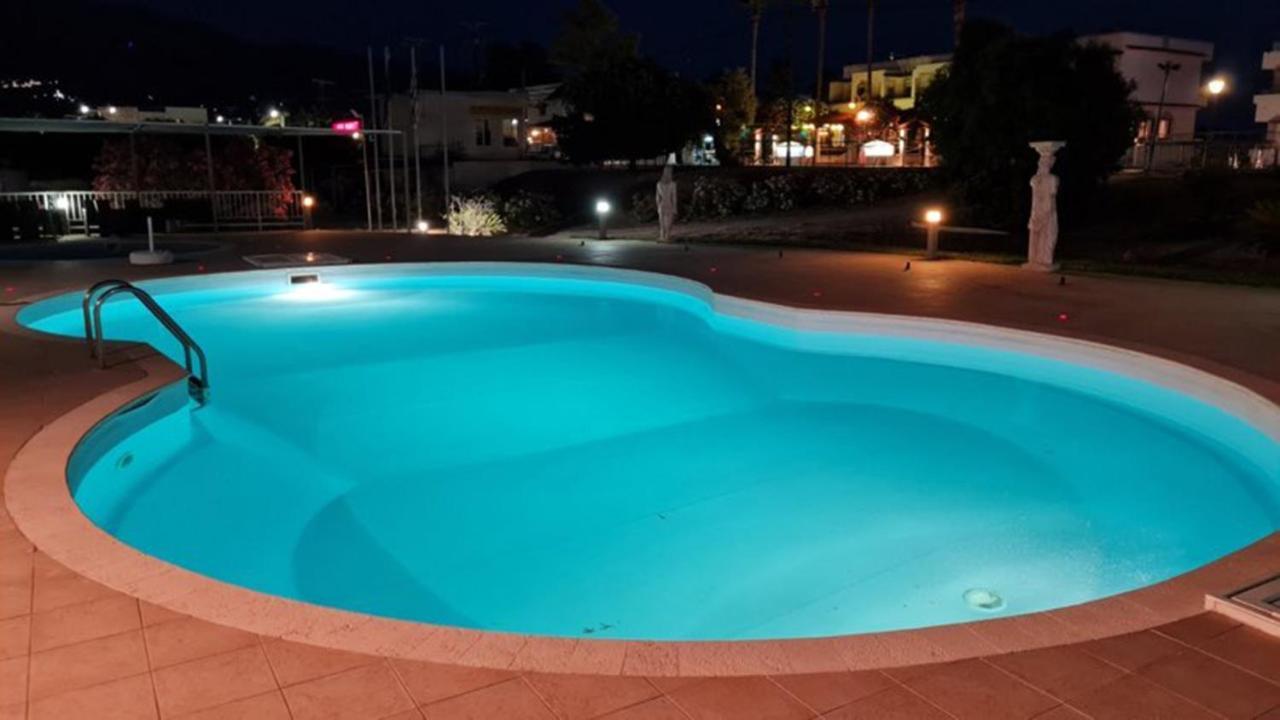 Garden City Image Tigaki Esterno foto